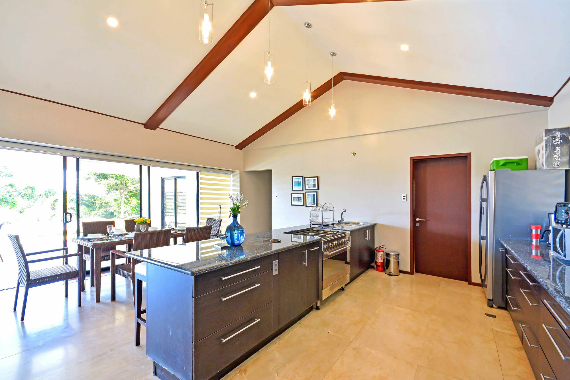 One Hagdan Villas Yapak Esterno foto