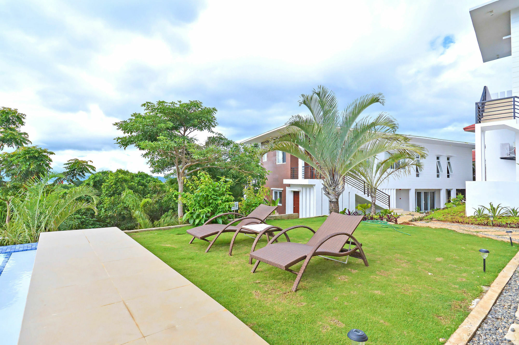 One Hagdan Villas Yapak Esterno foto